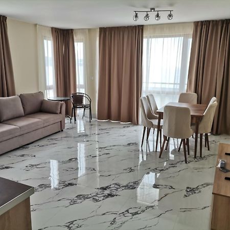 Zigrabay Lovely Appartments Primorsko Zewnętrze zdjęcie